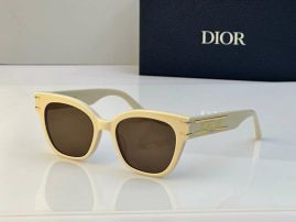 Picture of Dior Sunglasses _SKUfw52368252fw